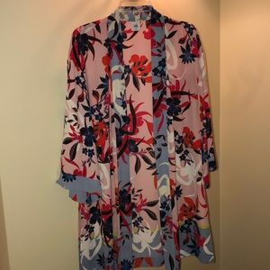 Cabi Floral Kimono